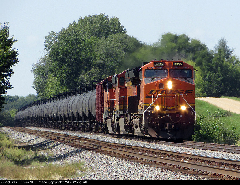 BNSF 3995